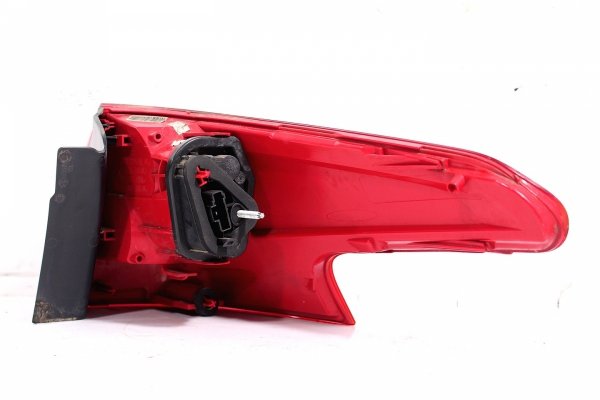 Lampa tył lewa Citroen C5 II 2009 Kombi 