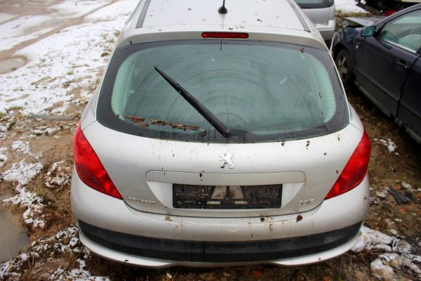 Półoś przód lewa Peugeot 207 2006 1.4i KFU Hatchback 3-drzwi