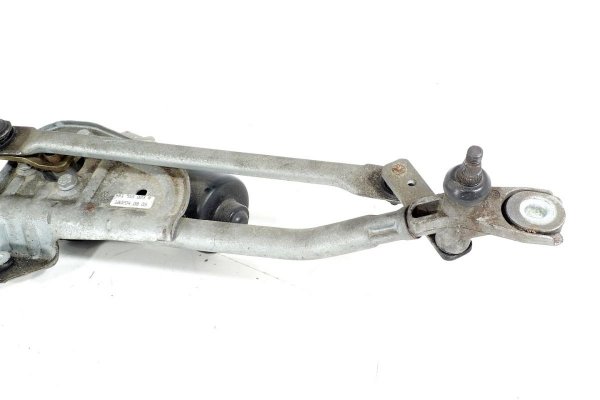 Mechanizm wycieraczek - Audi - A6 - zdjęcie 4