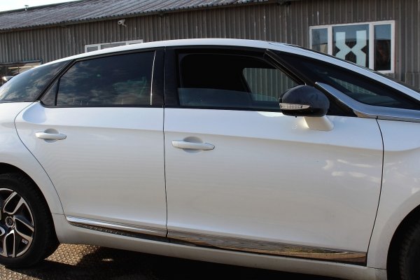 _Szyba drzwi przód lewa Citroen DS5 2014 (2011-2015) Hatchback 5-drzwi 