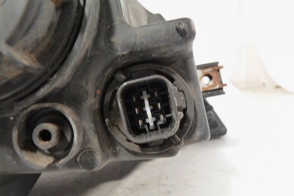 Reflektor lewy Kia Ceed I Lift ED 2011 Kombi