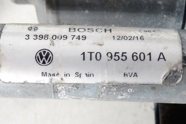 Silniczek wycieraczki przód lewy VW Touran 1T 2005 (2003-2006) Minivan 