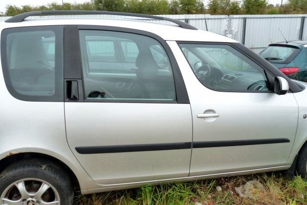 Wygłuszenie maski Skoda Roomster 5J 2007 (2006-2010) 