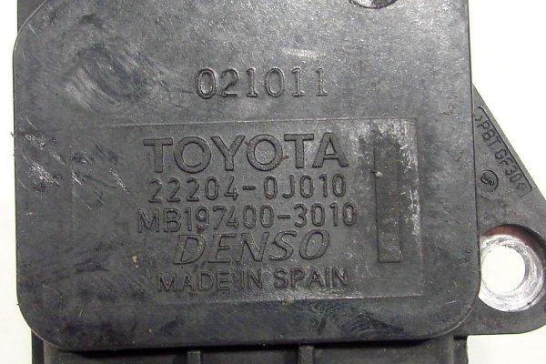 Przepływomierz Toyota Yaris XP10 1999-2005 1.0i 16V