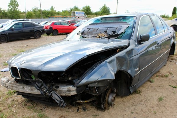 BMW 5 E39 1999 2.8i M52B28 Sedan [B]