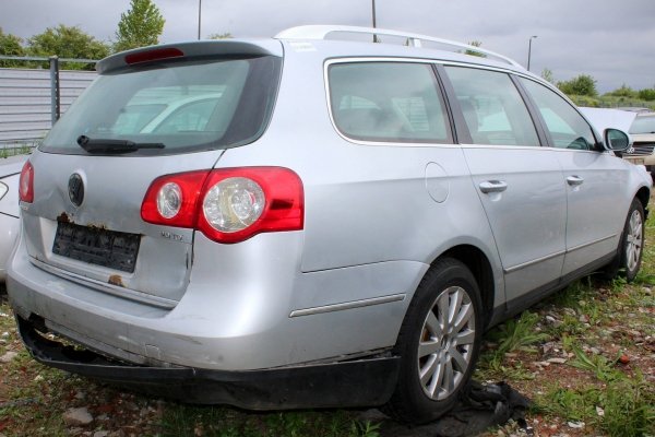 Fotel lewy VW Passat B6 2005 2.0TDI BKP Kombi