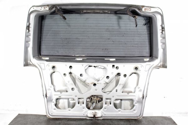 Klapa bagażnika tył Mercedes Vito W638 2000 Bus