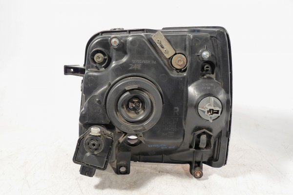 Reflektor prawy Suzuki Wagon R+ 1999