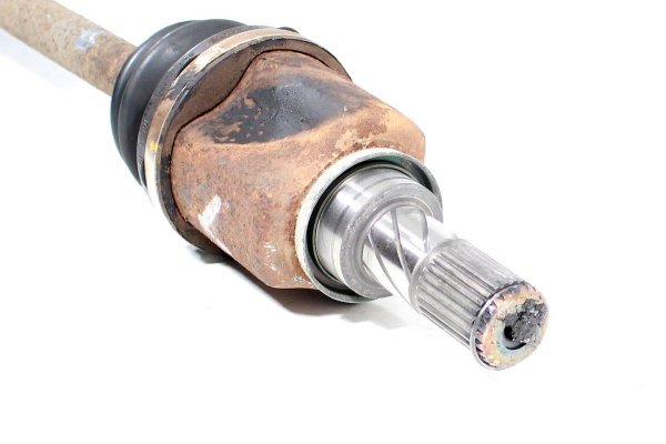 Półoś lewa krótka Nissan Micra K12 2003-2010 1.2i 16V