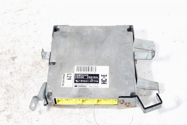 Komputer sterownik silnika stacyjka immobilizer kluczyk Daihatsu Charade G200 1996 1.3i 16V