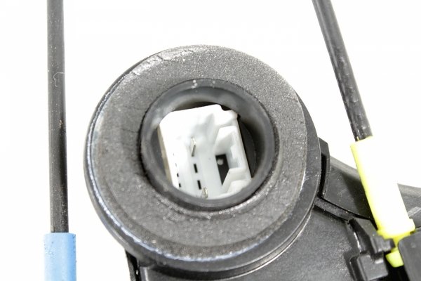 Zamek drzwi tył prawy Toyota Avensis T25 2003-2008 2-PIN