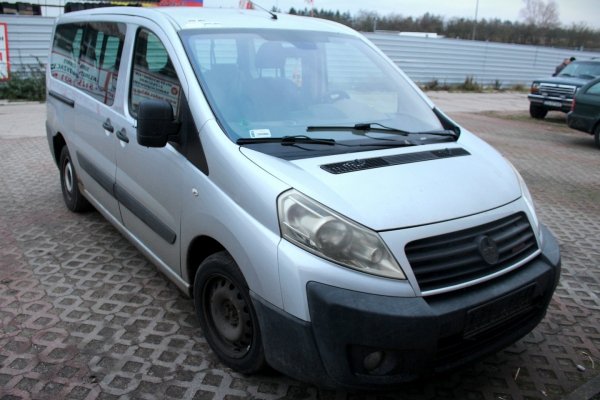 _Lampa tył prawa Fiat Scudo II 2007 Van 