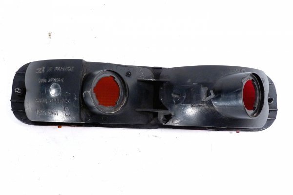 Lampa tył prawa w zderzak Land Rover Freelander 1998