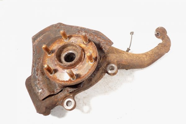 Zwrotnica przód lewa Nissan Navara D40 2007 2.5DCI 