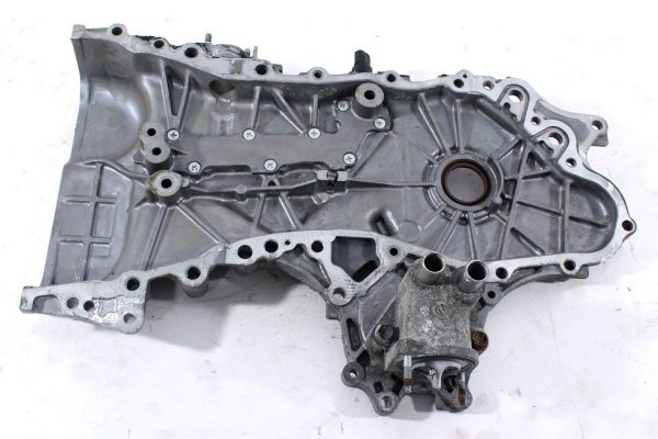 Obudowa rozrządu Toyota Auris E15 2007-2012 1.6VVTi