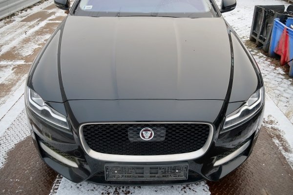 _Szyberdach panorama Jaguar XF X260 2016 Sedan