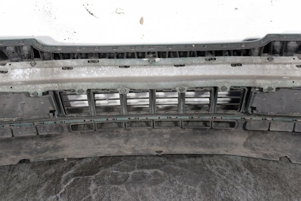 Zderzak przód Audi A4 B5 1999 Sedan lift  LZ6L