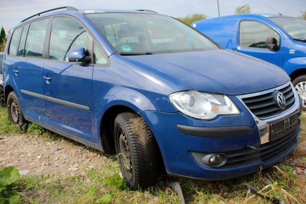 Stacyjka VW Touran 1T LIFT 2007 1.9TDI BLS Minivan