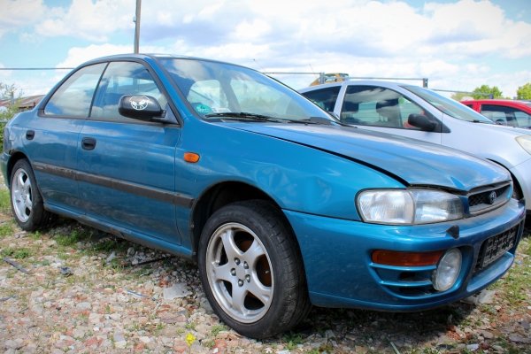 Wózek zawieszenia tył Subaru Impreza GC 1996 2.0i EJ20 Sedan