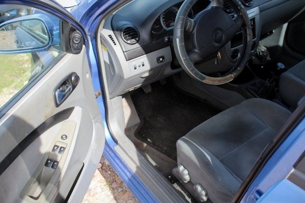 Drzwi Tył Prawe Chevrolet Lacetti J200 2005 1.6i Hatchback 5-drzwi (gołe drzwi bez osprzętu)