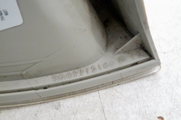 _Lampa tył prawa Citroen C3 Pluriel 2004 Hatchback 3-drzwi