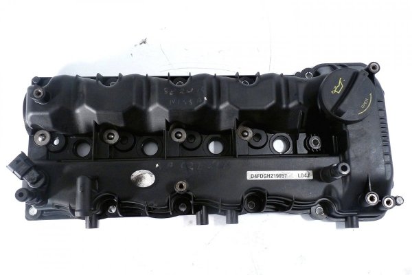 _Pokrywa zaworów Kia Sportage SL 2010-2015 1.7CRDI D4FD