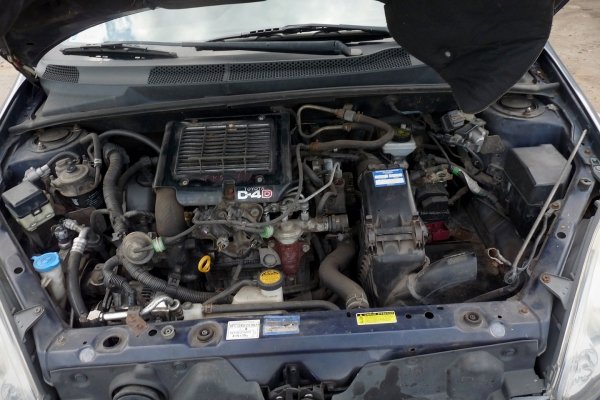 _Maska Toyota Yaris I Lift 2003-2005 Hatchback 5-drzwi