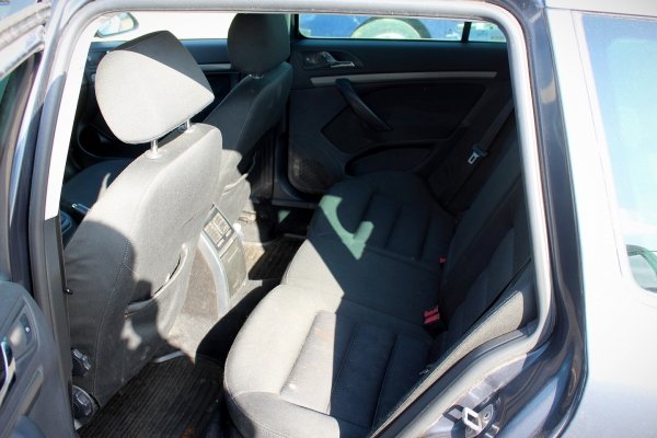 Drzwi tył prawe Skoda Octavia II 1Z 2008 Kombi