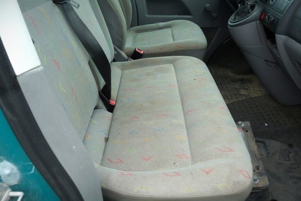 Fotel prawy pasażera podwójny kanapa przód VW Transporter T5 2005 Bus