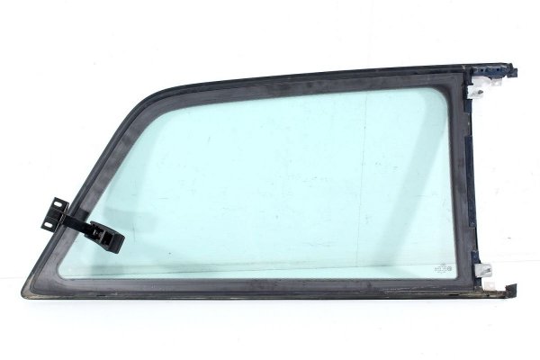 _Szyba karoseryjna lewa Audi A3 8L 1996-2003