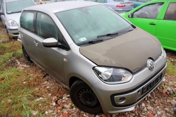 Zbiorniczek spryskiwaczy VW UP! 2012 (2011-2016) 1.0i 12V Hatchback 5-drzwi 