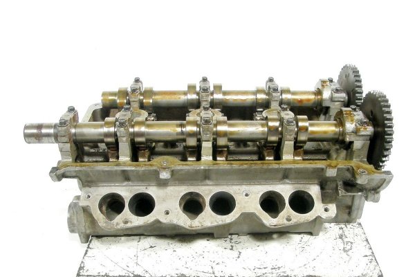 Głowica lewa Ford Mondeo MK2 1996-2000 2.5 V6
