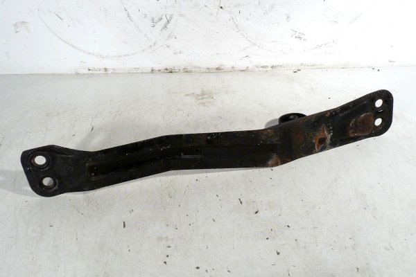 _Belka wzdłużna pod silnik Volvo V40 1995-2000 1.8i
