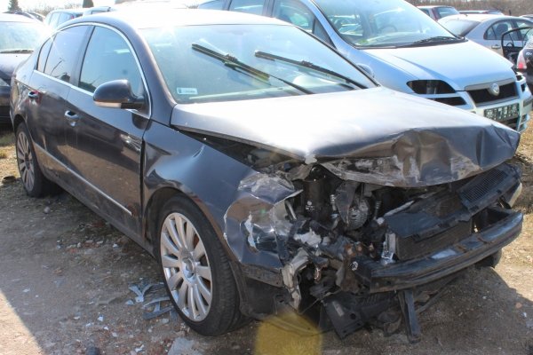 VW Passat B6 2005 2.0TDI BKP Sedan