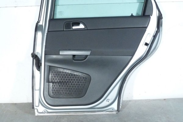 Drzwi tył prawe Volvo S40 II Lift 2008 Sedan (Kod lakieru: Electric Silver Metallic