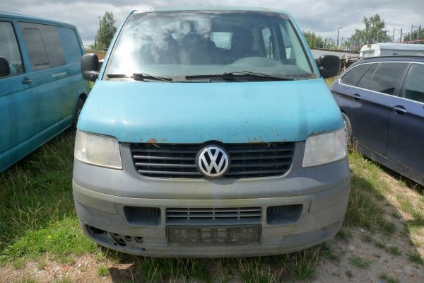 Szyba drzwi tył skrzydełkowych lewa VW Transporter T5 2005 Bus