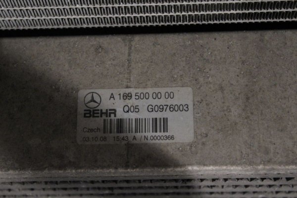 Chłodnica wody klimatyzacji intercooler wentylator Mercedes B-klasa W245 2008 2.0CDI