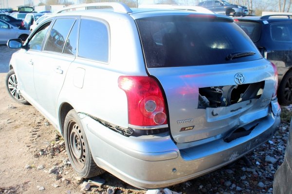 Kanapa Toyota Avensis T25 2007 1.8VVTI 1ZZ Kombi