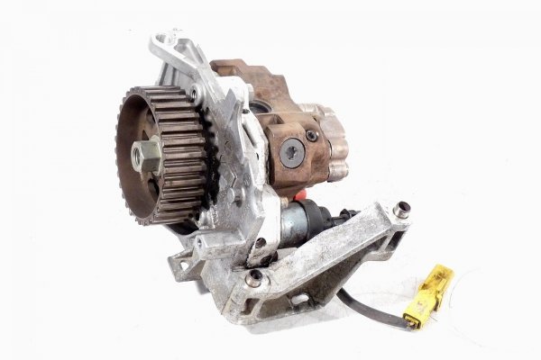 Pompa wtryskowa Peugeot 206 2003 1.4HDI 8HX Hatchback 5-drzwi