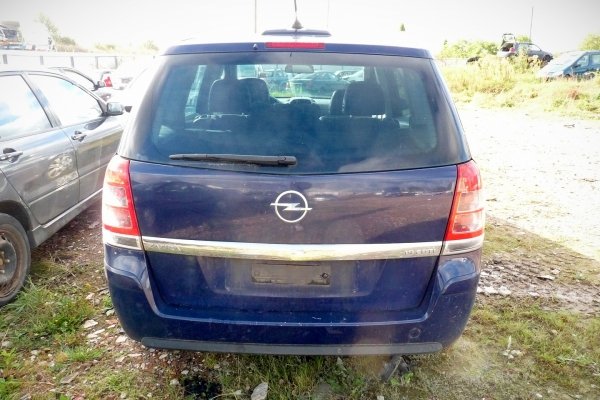 Mechanizm wycieraczek Opel Zafira B 2006 Minivan