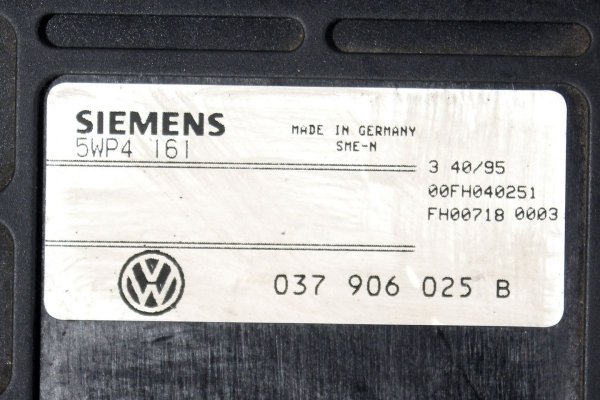 Komputer silnika stacyjka immo VW Sharan 7M 1995-2000 2.0 8V