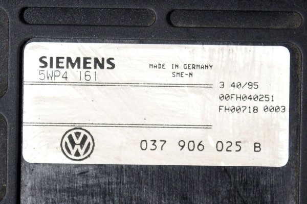 _Komputer silnika stacyjka immo VW Sharan 7M 1995-2000 2.0 8V