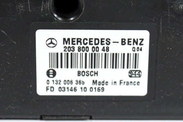Pompka centralnego zamka Mercedes E-Klasa W211 2003