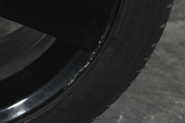 Felgi aluminiowe R18 5x114.3 Mitsubishi Sigma 1996