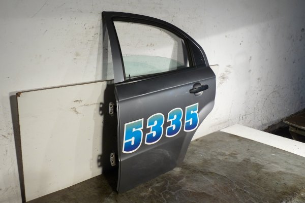 Drzwi tył prawe Chevrolet Aveo T250 2010 Sedan