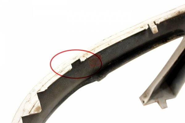 _Listwa podreflektorowa Mercedes Vito W639 2005 Bus (Kod lakieru: 9147)