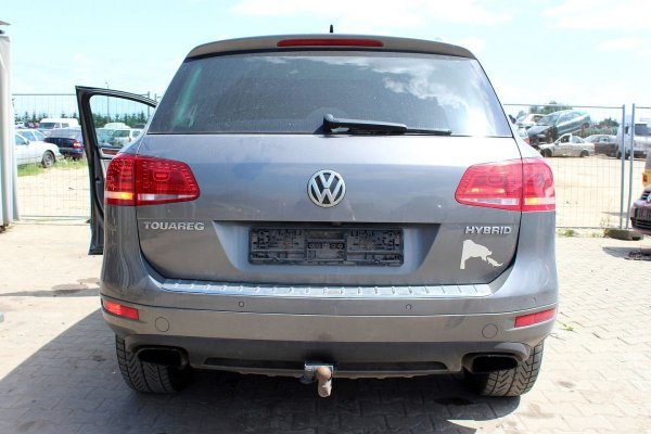 VW Touareg 7P 2012 3.0TSI V6 HYBRID CGEA