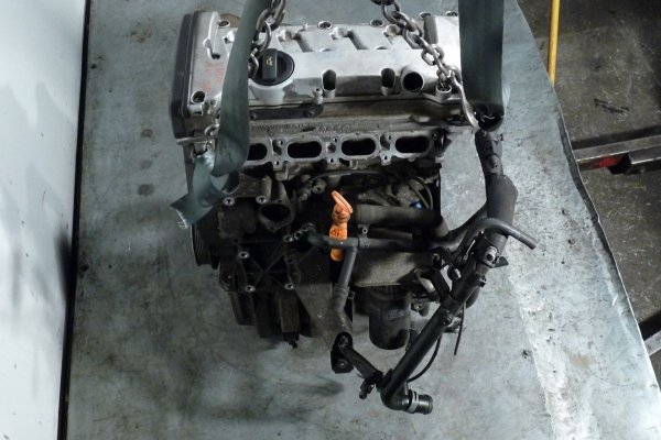 _Silnik Audi A4 B6 2003 2.0i 20V ALT