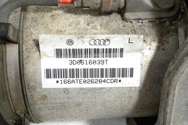 _Amortyzator przód lewy VW Phaeton 3D 2008 3.0TDI CARA Sedan