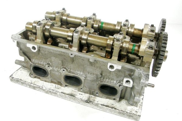 Głowica prawa Ford Mondeo MK2 1996-2000 2.5 V6